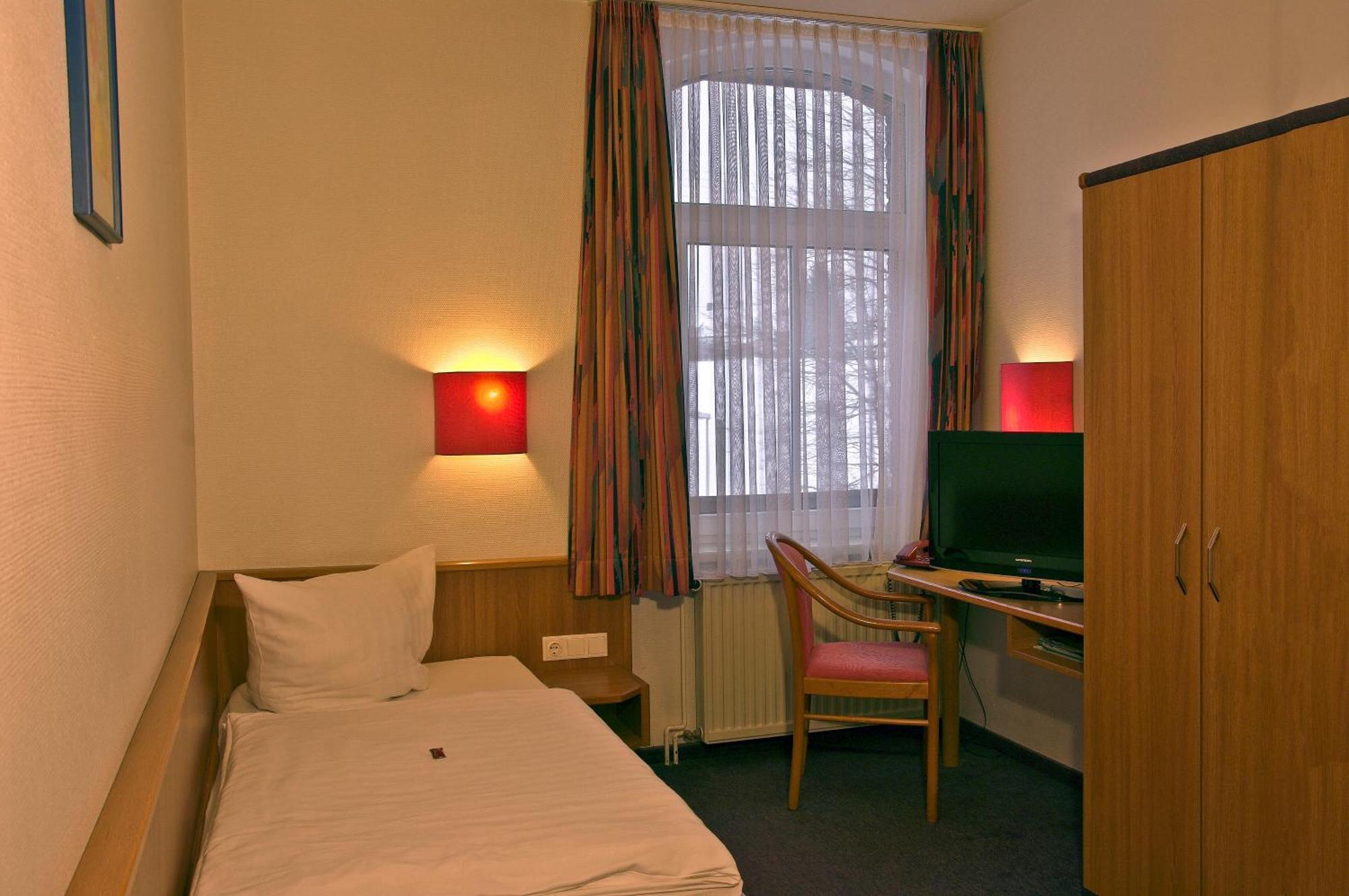 Hotel Park Eckersbach Zwickau Eksteriør billede